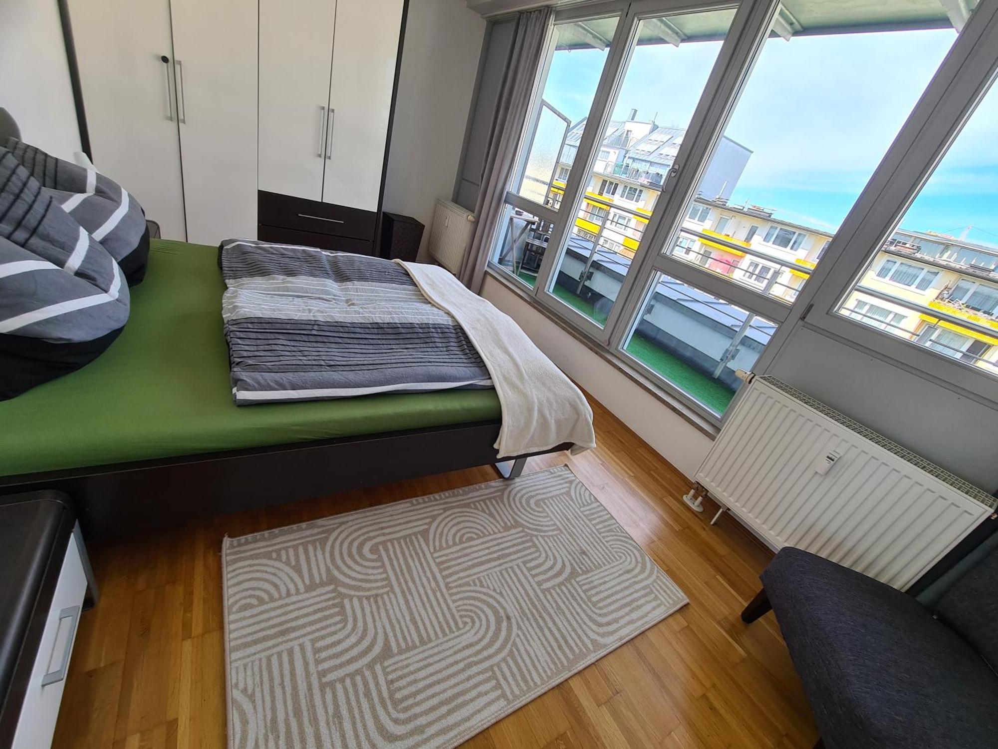 Ridler Theresienwiese, Parking & Rooftop Terraces 2 Room Munich Exterior photo