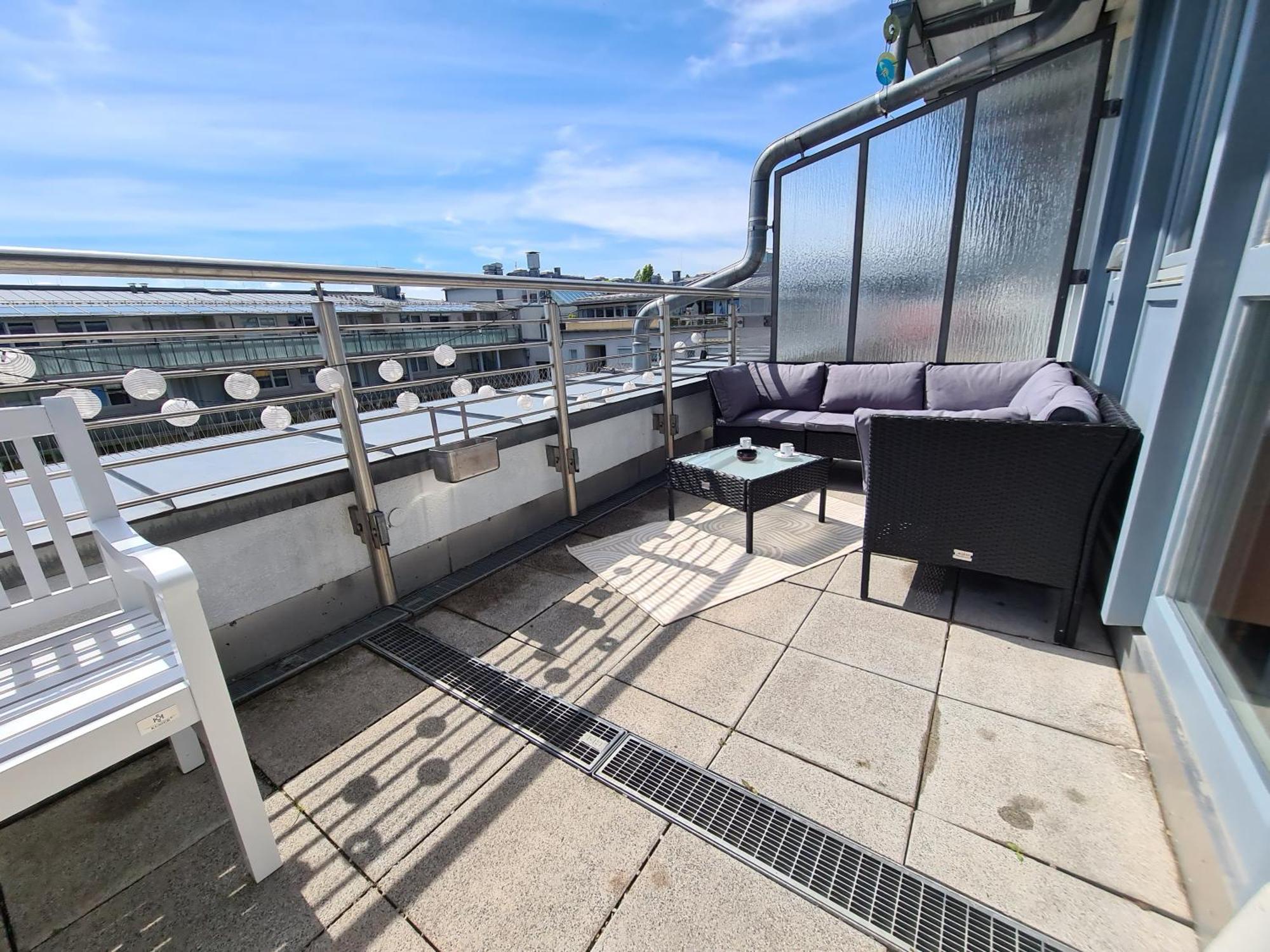 Ridler Theresienwiese, Parking & Rooftop Terraces 2 Room Munich Exterior photo